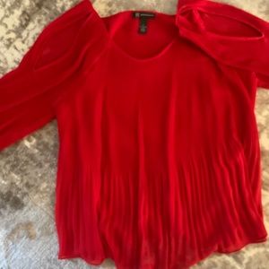 Ladies red top